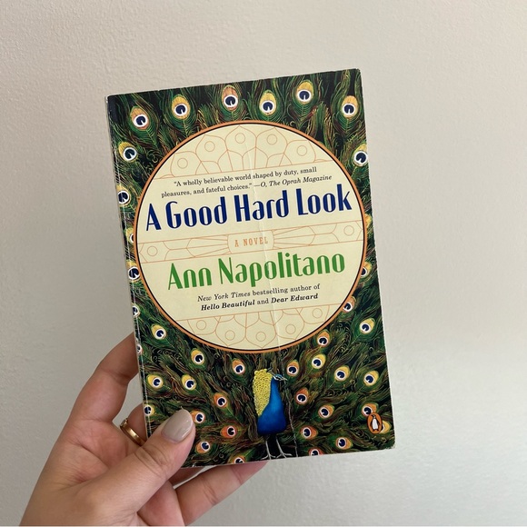 Book - A Good Hard Look by Ann Napolitano - Picture 5 of 5